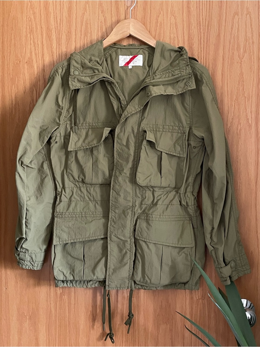 Men's Olive Green Windbreaker Jacket - Military-Style Utility Coat